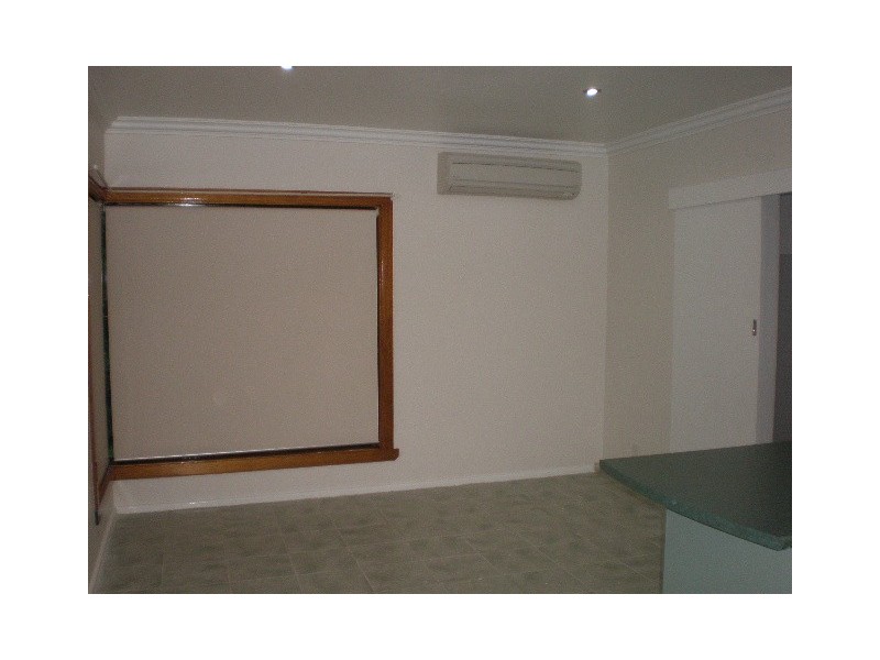 17 East Street, Glenroy VIC 3046