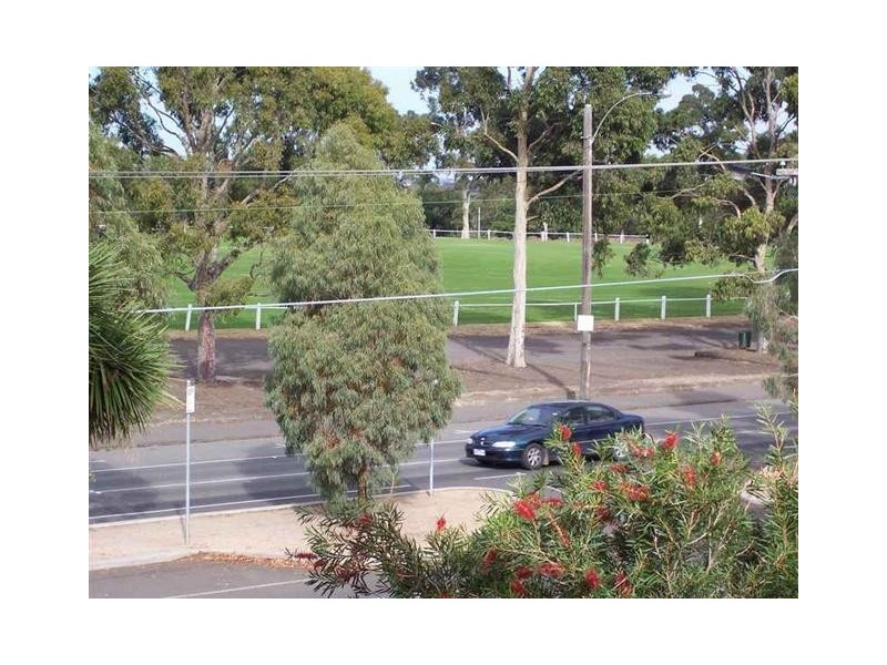 8/789 Park Street, Brunswick VIC 3056
