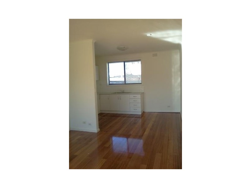 3/1 Foden Street, Brunswick West VIC 3055