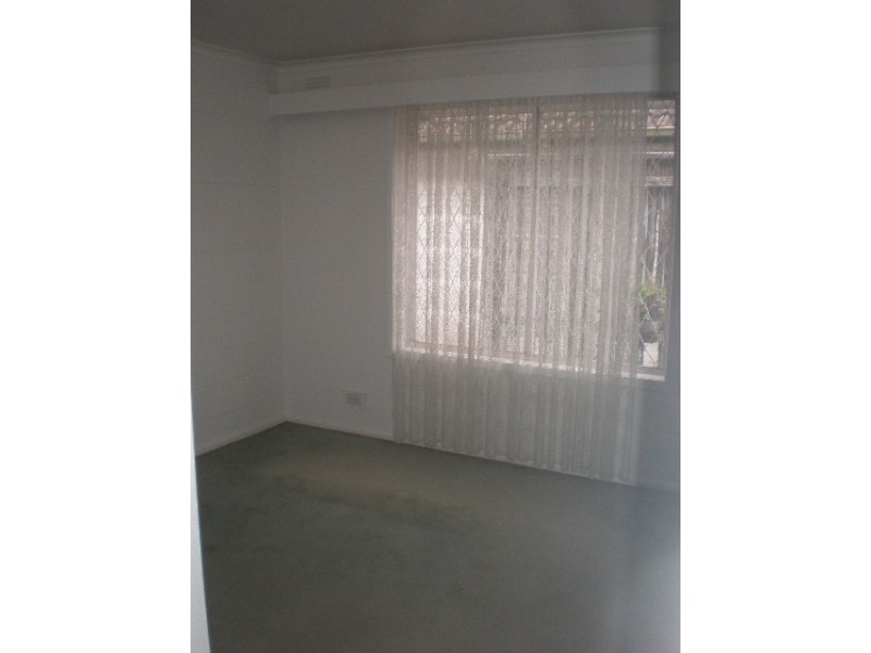 4/12 Separation Street, Fairfield VIC 3078