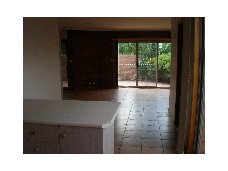 1/36 The Grove, Coburg VIC 3058