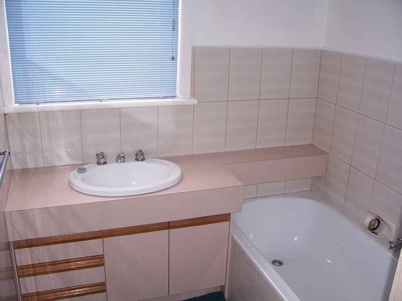 17 Jukes Road, Fawkner VIC 3060