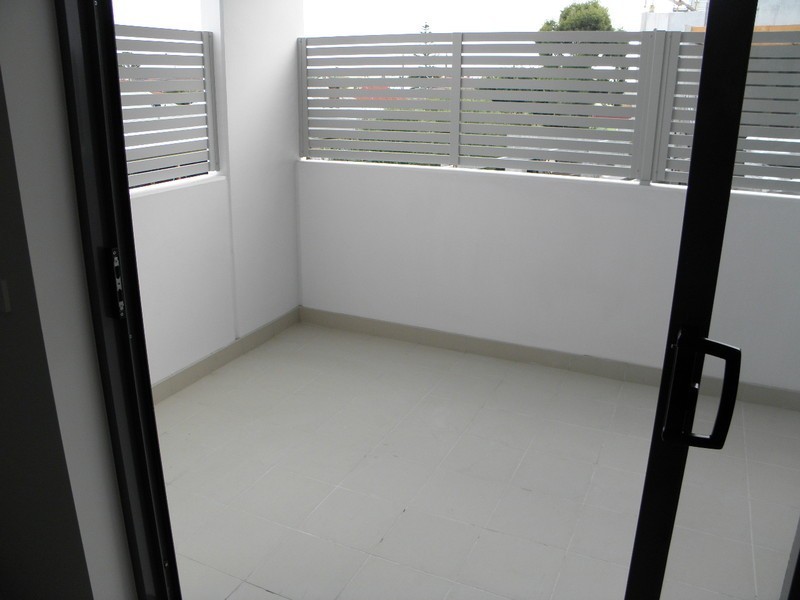 D103/452 Victoria Street, Brunswick VIC 3056