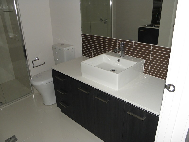 D103/452 Victoria Street, Brunswick VIC 3056