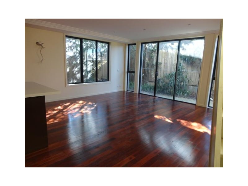 9and10/38 Geelong Road, Footscray VIC 3011