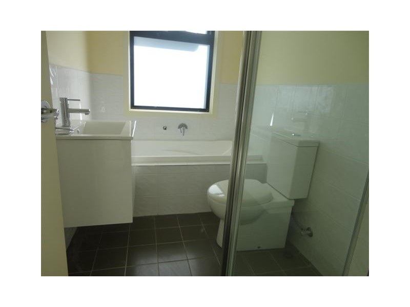 11/38 Geelong Road, Footscray VIC 3011