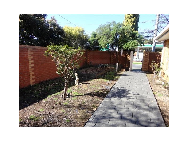 1/311 Bell Street, Coburg VIC 3058