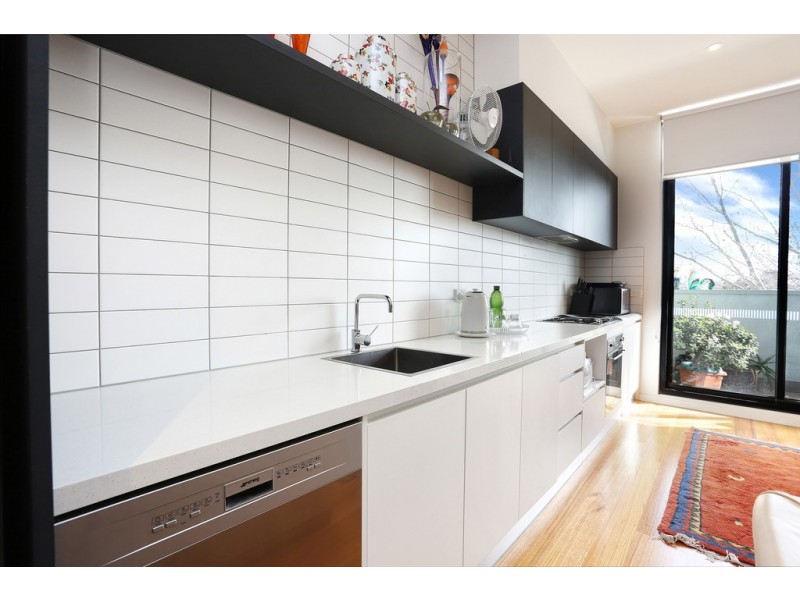 2.04/600 Nicholson Street, Fitzroy North VIC 3068