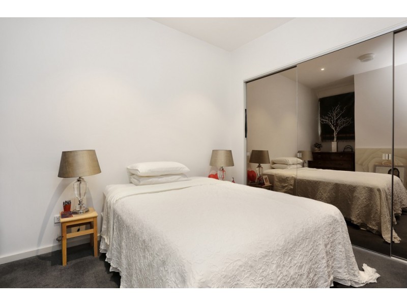 2.04/600 Nicholson Street, Fitzroy North VIC 3068