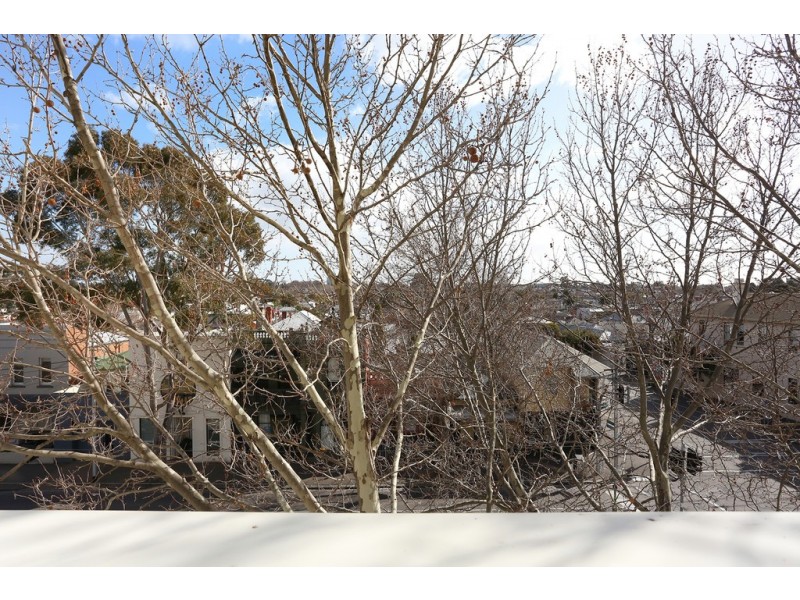 2.04/600 Nicholson Street, Fitzroy North VIC 3068