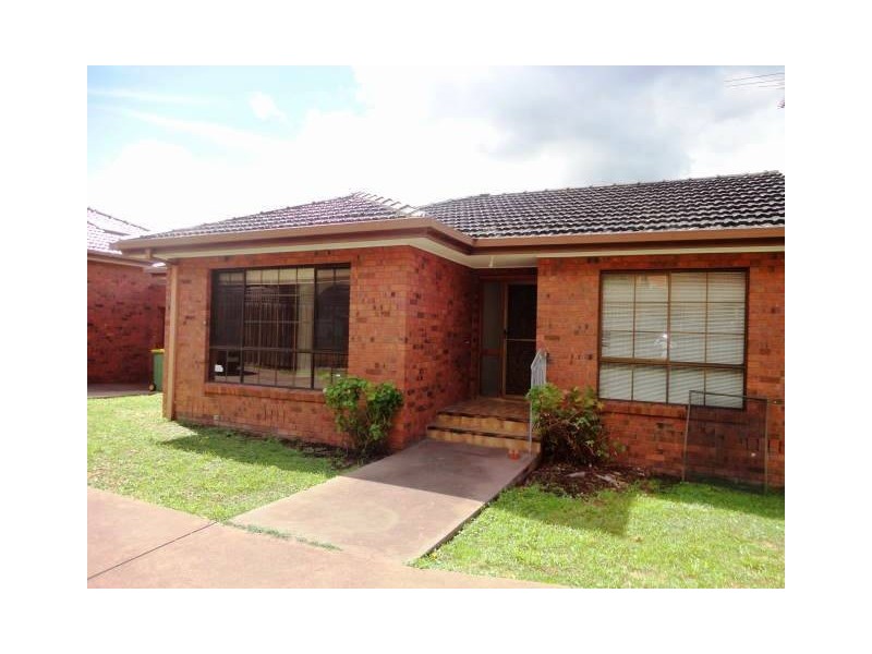 2/13 Furzer Street, Preston VIC 3072