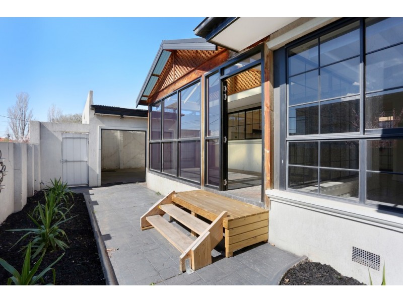 12 Williams Road, Coburg North VIC 3058