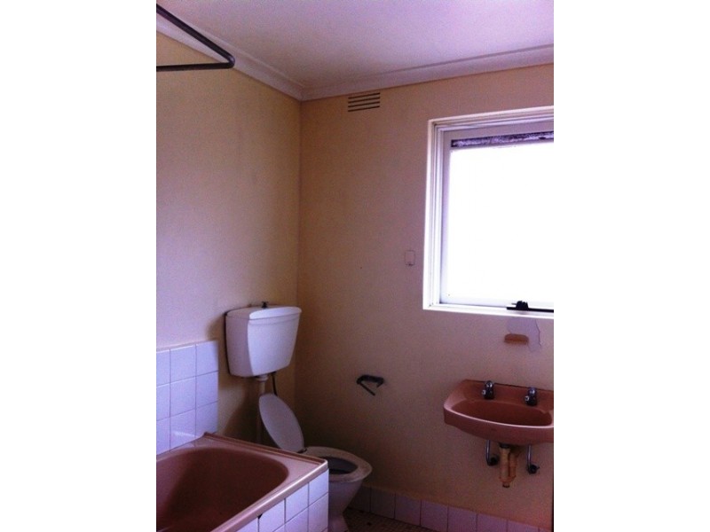 9/3 Guthrie Street, Brunswick West VIC 3055