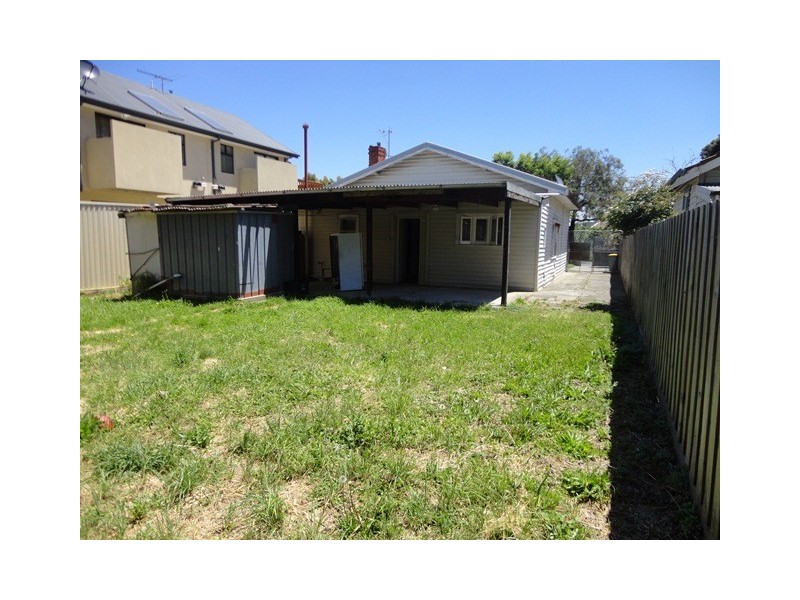 11 Ararat Avenue, Coburg North VIC 3058