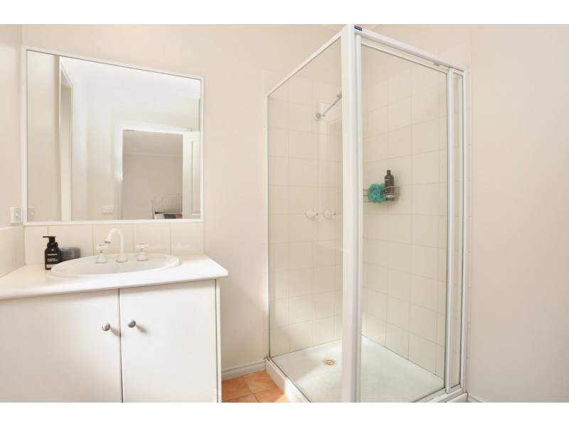 22 Farm Road, Coburg VIC 3058