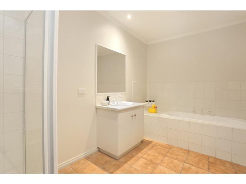 22 Farm Road, Coburg VIC 3058