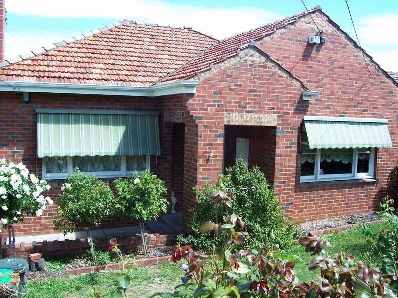 3 Rainer Street, Pascoe Vale South VIC 3044