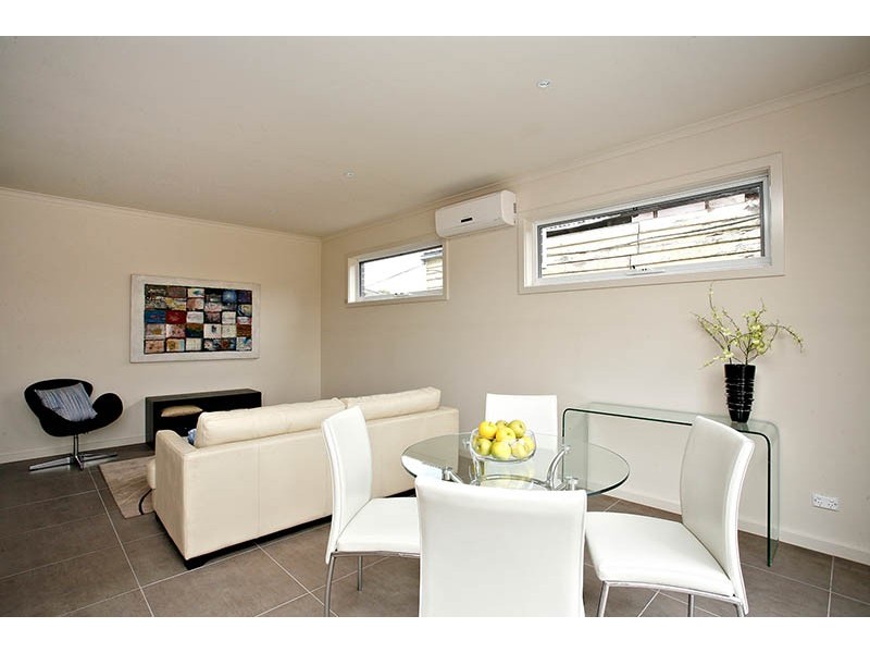 1/4  Manly Court, Coburg North VIC 3058