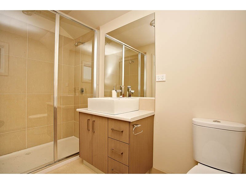 1/4  Manly Court, Coburg North VIC 3058