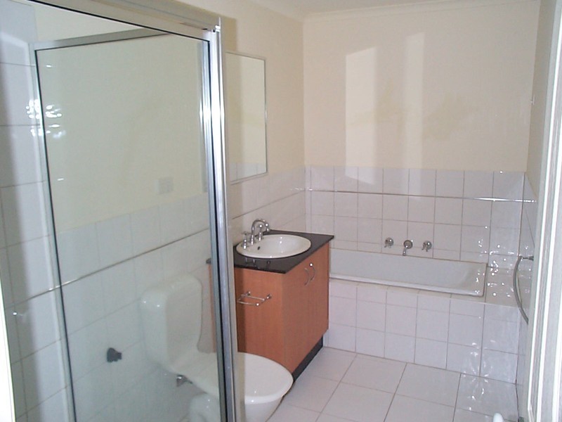 9 Parklane Mews, Coburg VIC 3058