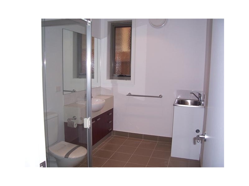 3/87 Gaffney Street, Coburg VIC 3058