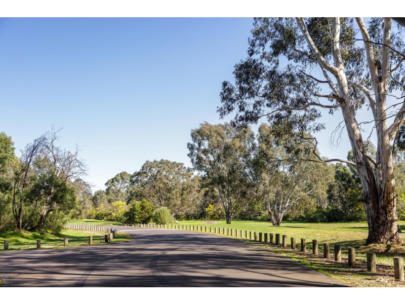142-146 Templestowe Road, Templestowe Lower VIC 3107