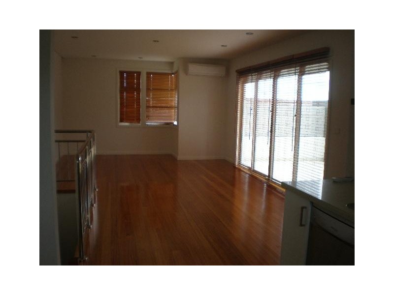 3/44 Victoria Street, Coburg VIC 3058