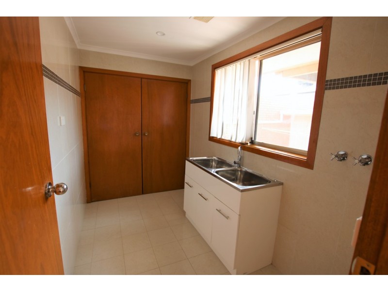 102 Radford Road, Reservoir VIC 3073