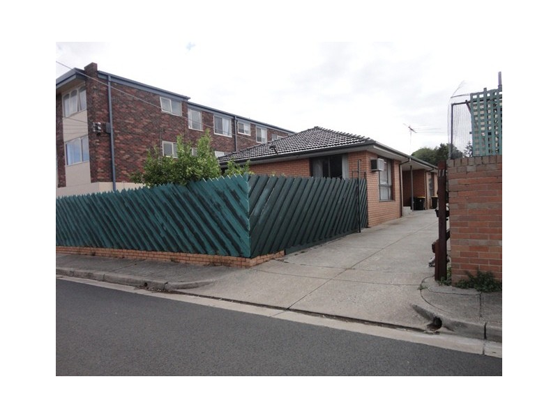 1/11 Austin Tce, Brunswick East VIC 3057