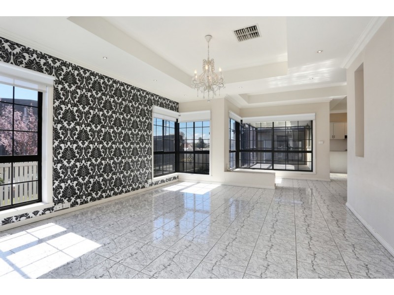 12 Williams Road, Coburg North VIC 3058