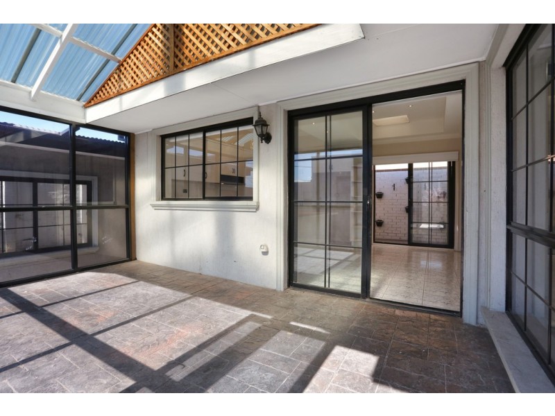 12 Williams Road, Coburg North VIC 3058