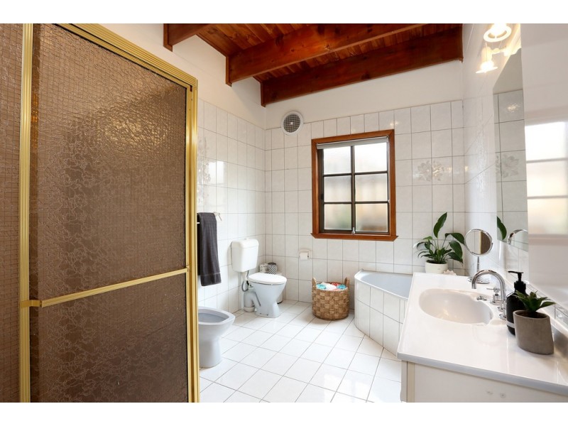 50 The Avenue, Coburg VIC 3058