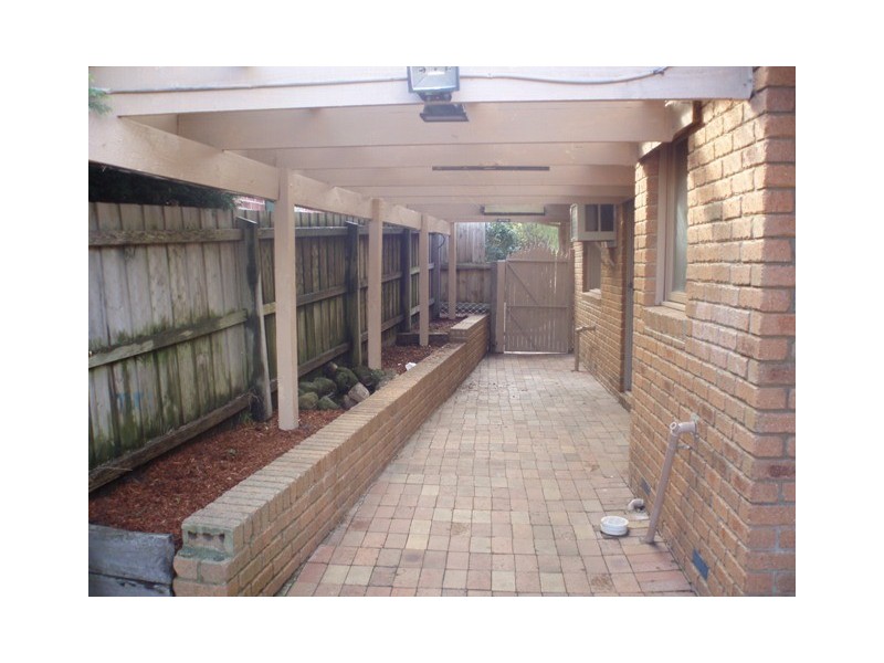 1 Nicholson Crescent, Meadow Heights VIC 3048
