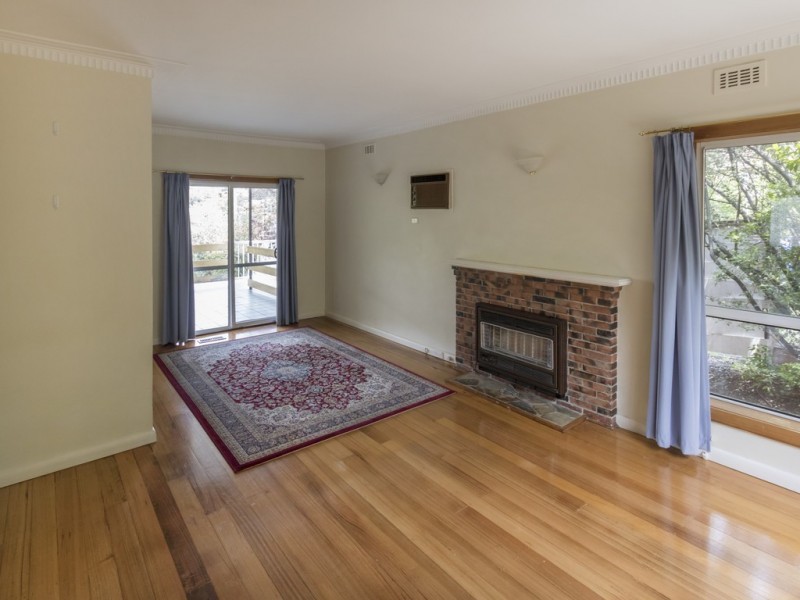6 St James Road, Heidelberg VIC 3084