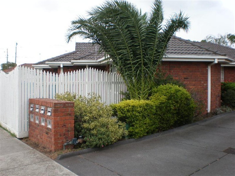 1/1 McCracken Avenue, Pascoe Vale South VIC 3044