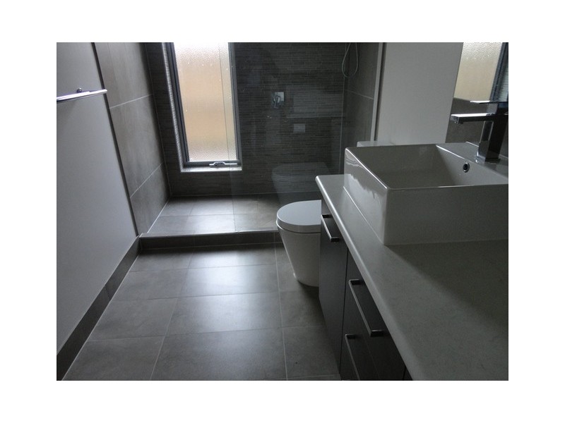 8 Warne Street, Brunswick VIC 3056