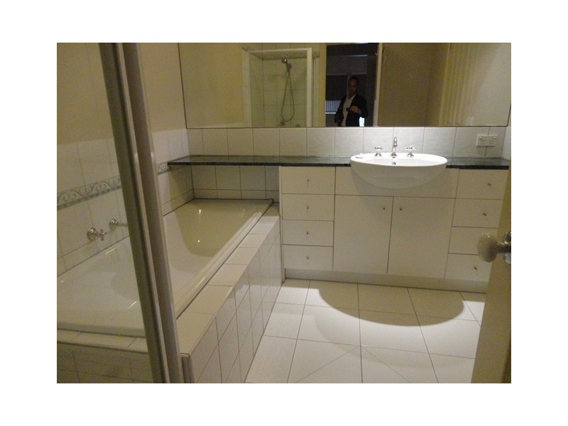 8/29 Nunan Street, Brunswick East VIC 3057