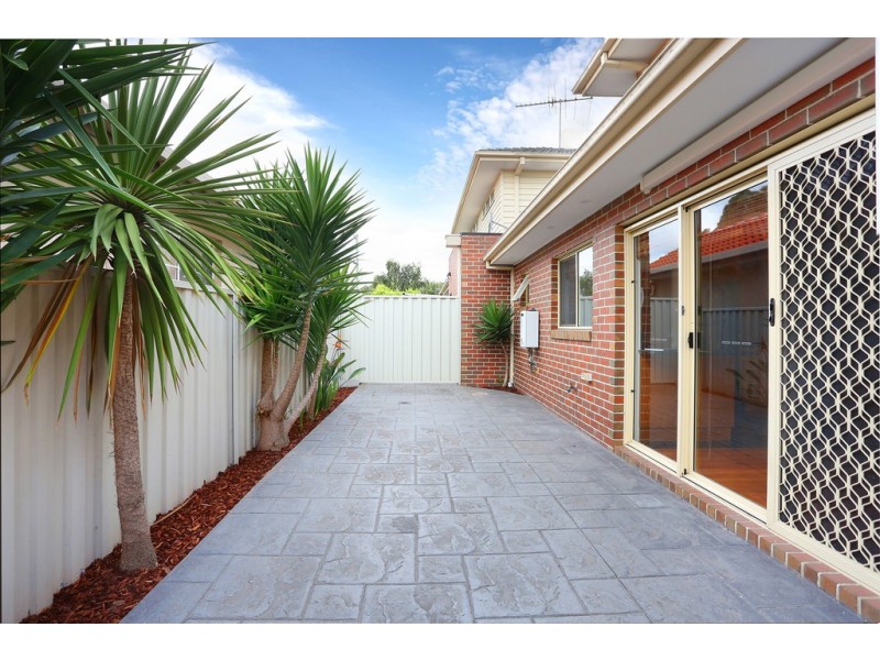 2/24 Westgate Street, Pascoe Vale South VIC 3044
