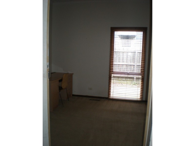 11 Verdun Grove, Reservoir VIC 3073