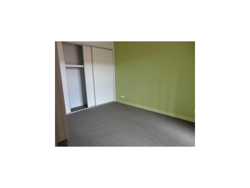 1/87 Gaffney Street, Coburg VIC 3058