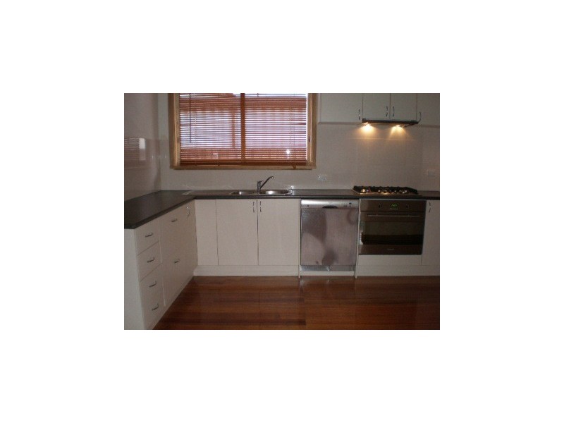 13 Emerald Street, Preston VIC 3072