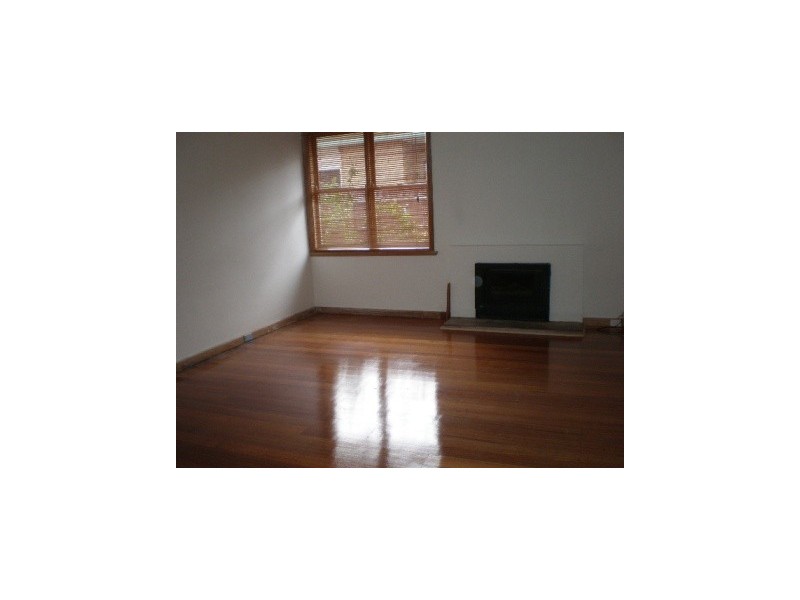 13 Emerald Street, Preston VIC 3072