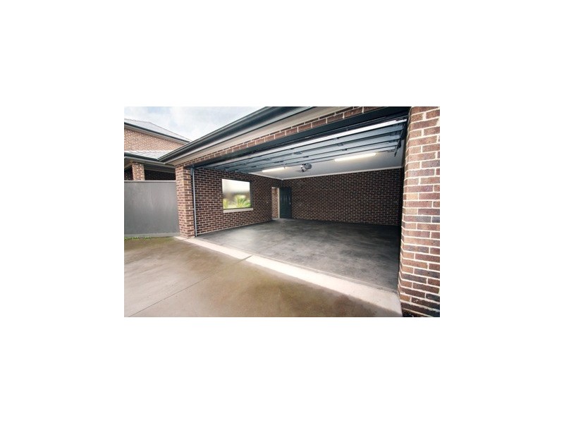38 De Carle Street, Coburg VIC 3058