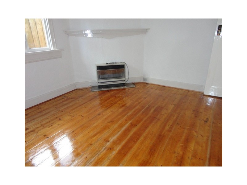 27 Salisbury Street, Coburg VIC 3058