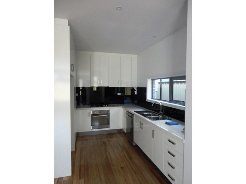 7 The Avenue, Coburg VIC 3058