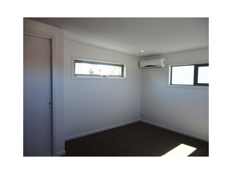 7 The Avenue, Coburg VIC 3058