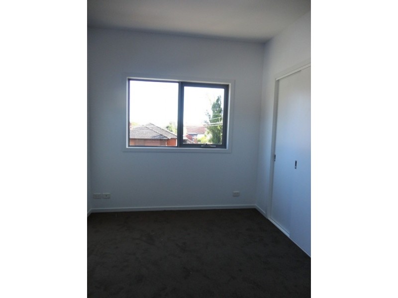 7 The Avenue, Coburg VIC 3058