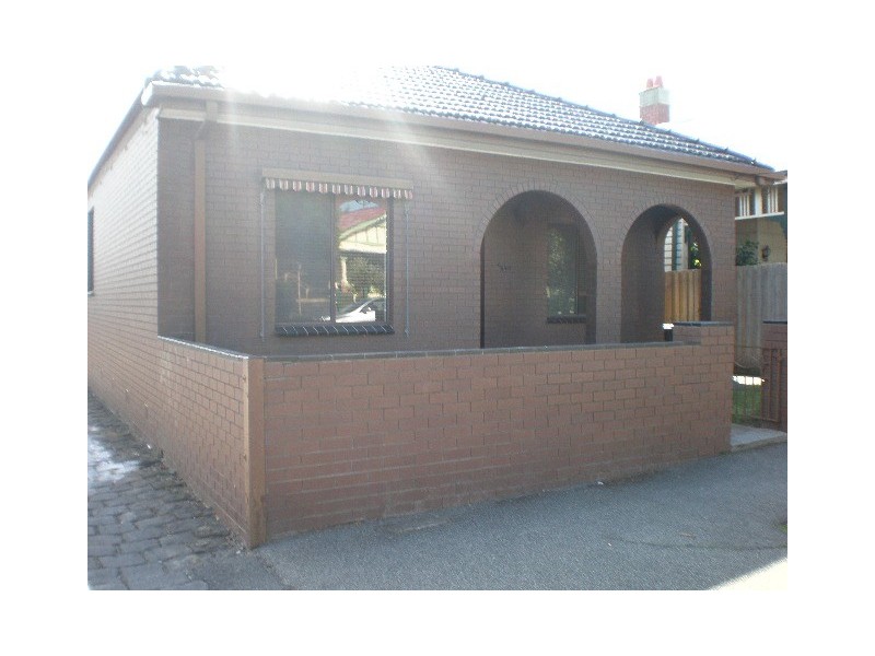 1 Thistle Street, Brunswick VIC 3056
