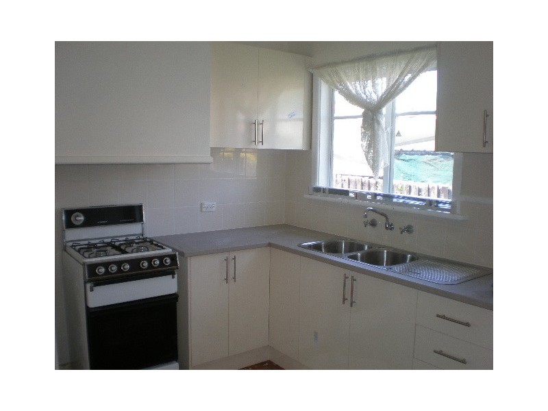 28 Edward Street, Fawkner VIC 3060