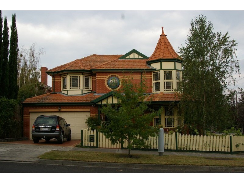 18 Carson Street, Kew VIC 3101